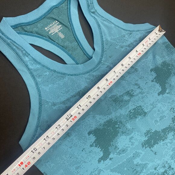 ~ Athleta Sm Momentum Seamless Tank Racerback Surf Deep Teal Relaxed Camo Crew W - Picture 7 of 11